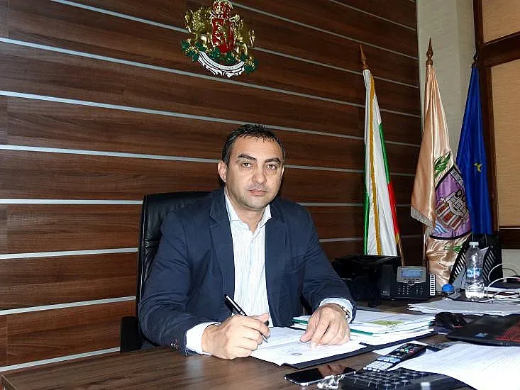 Обучават начинаещи гайдари в Луковит