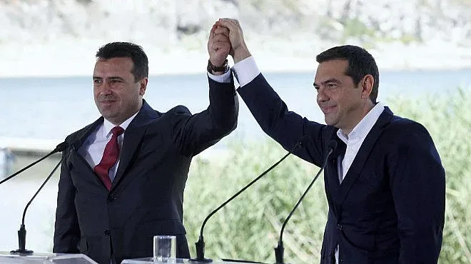 Историческа визита - Ципрас пристига в Скопие