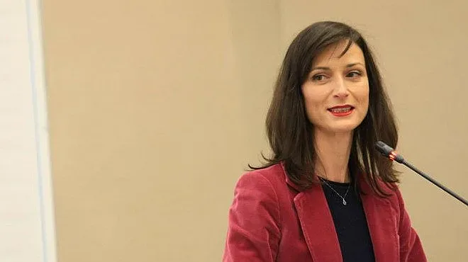 Габриел: Ще спечелим минимум 7 евродепутати