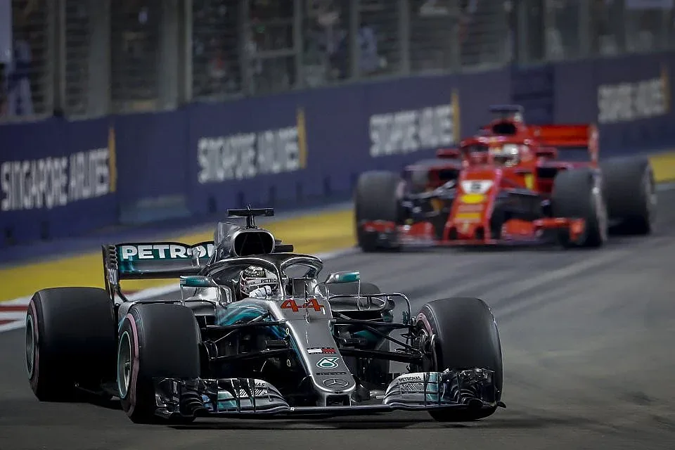 Двойна победа за Мерцедес в Бахрейн