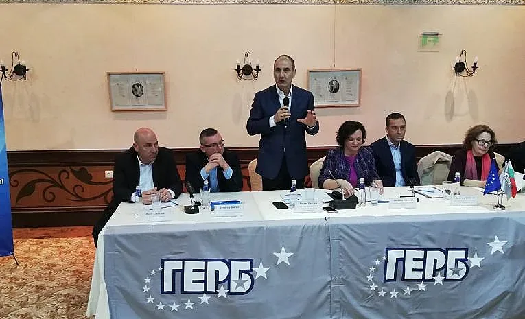 Цветанов: Опонентите ни разчитат на компромати