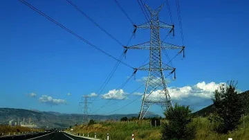ЕРП-тата поискаха поскъпване на тока от 1 юли