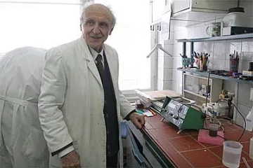 Българин създаде лек против гангрени