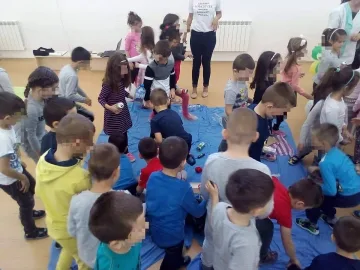 Деца празнуваха Международния ден на горите и Деня на пролетта