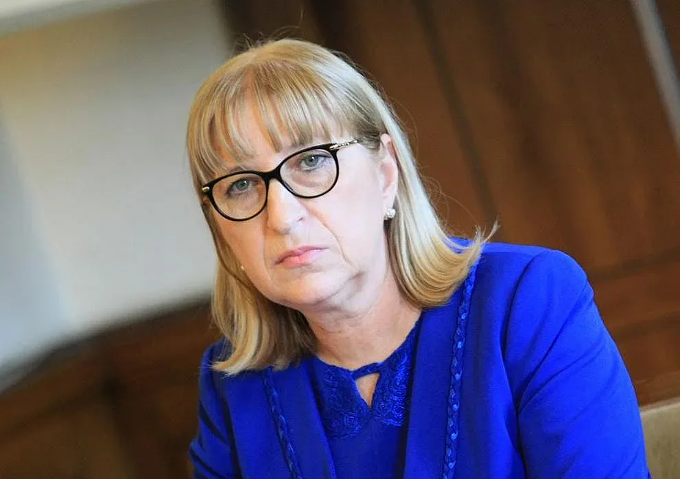 Цачева: Не искам да преча на проверките