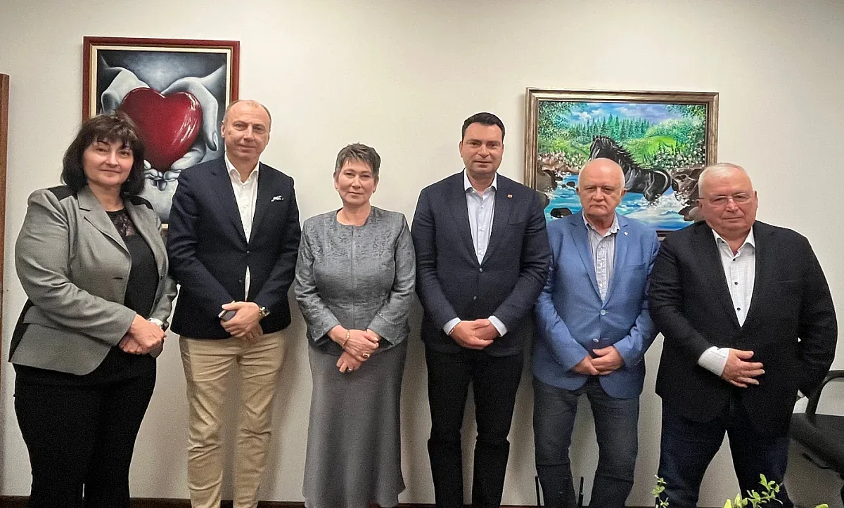 СИНПИ разшири партньорите си още две граждански организации от Сърбия