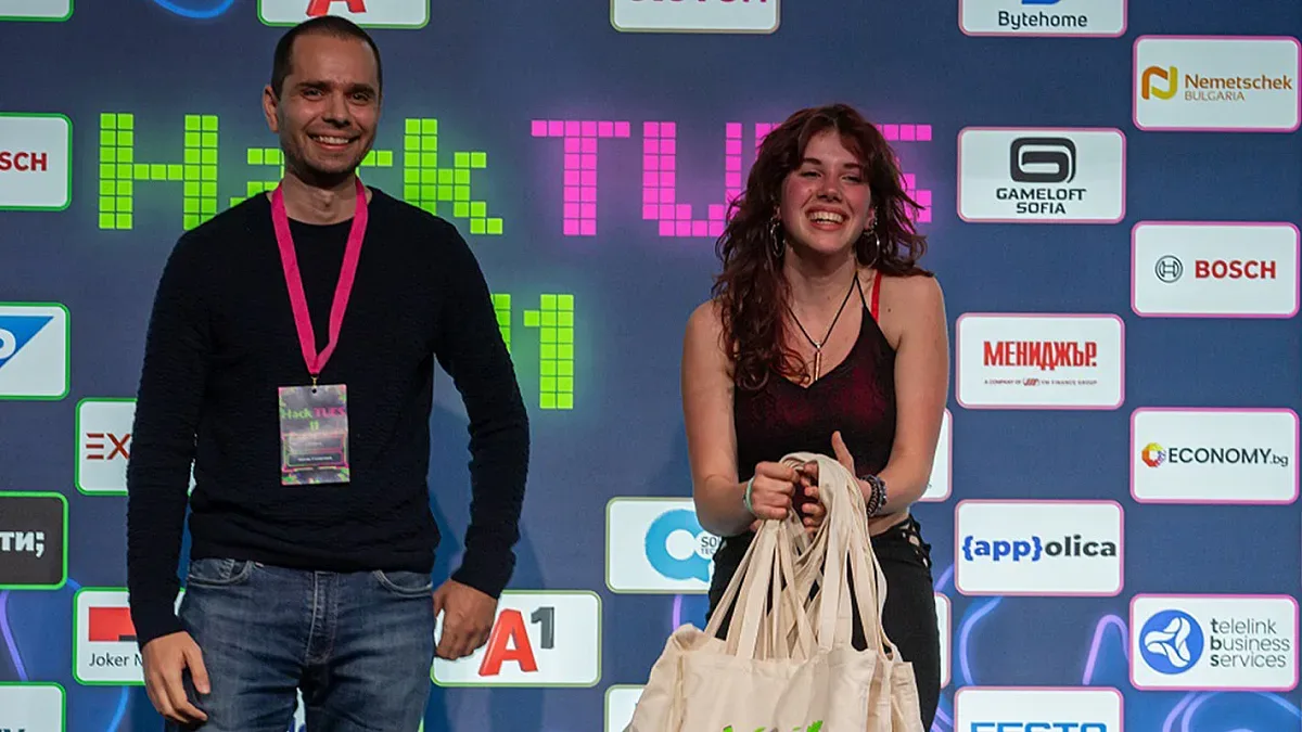 На лекар в мобилно приложение. Отличиха Yettel на хакатона Hack TUES 11