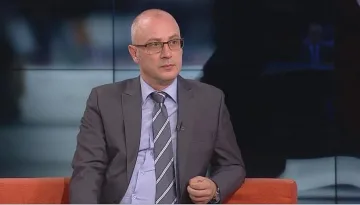 Тревожни майки и бащи родиха  паниката за Момо в нета