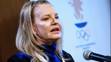 Стефка Костадинова: Ще се съобразя с българския съд