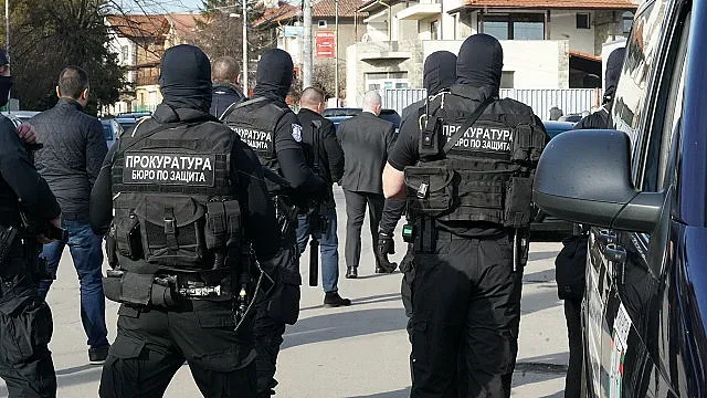 Спецакция в Община Червен Бряг (ОБЗОР)