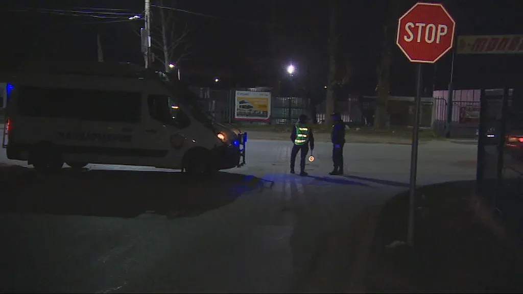 Мъж уби жена си и се самоуби в Ботевград