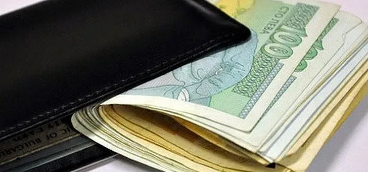 Крадливи майстори задигнали 10 000 евро