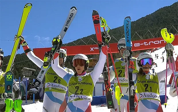 Инфарктна титла за Швейцария в отборната надпревара