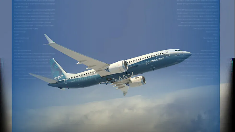 "Боинг 737-800" със 157 пътници кацна аварийно