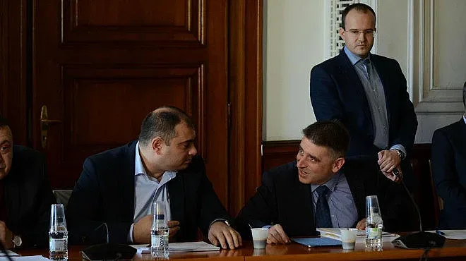 Новата ЦИК идва с ускорен старт