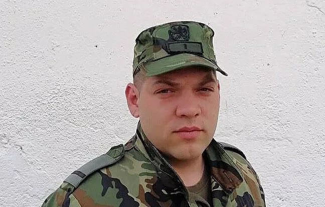 Военен спаси дете от удавяне