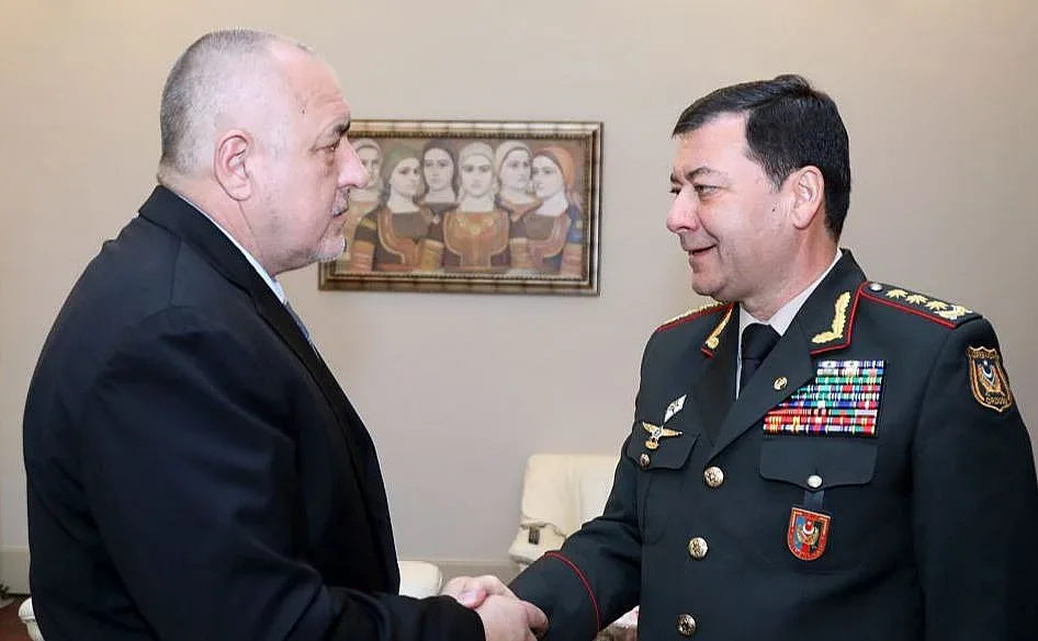 Борисов се срещна с шефа на армията на Азербайджан