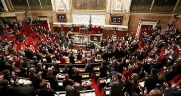 Париж готов за общ френско-германски парламент