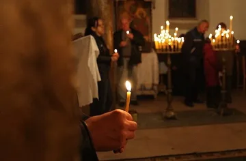 Седем седмици Великденски пости от днес