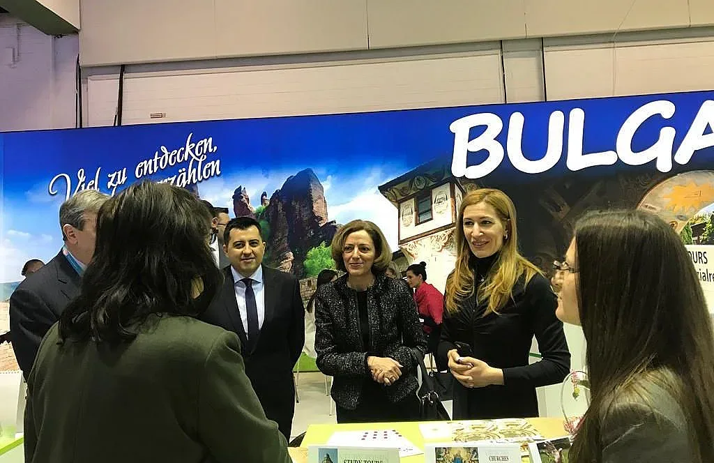 Ангелкова откри българския щанд на ITB-Берлин 2019