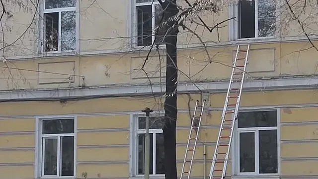 Наградиха огнеборци от Кърджали, гасили пожар в училищна сграда