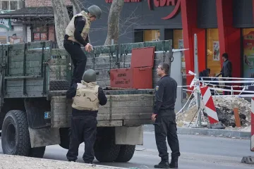 Преместиха с голи ръце намерения снаряд във Варна