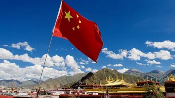 Пекин зове комунистите да не вярват в призраци и духове