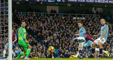 Ман Сити се измъчи с "чуковете" (ВИДЕО)