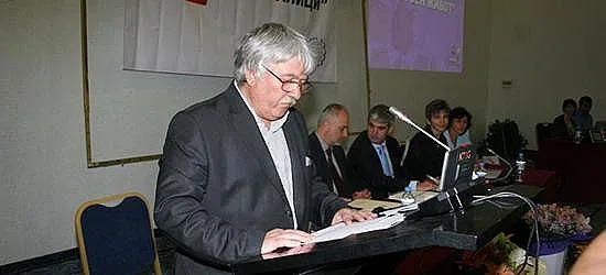 КНСБ: Колективни договори във всички браншове