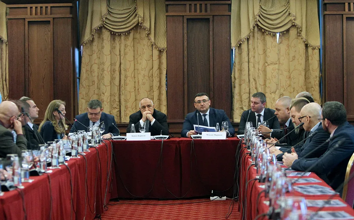 Борисов: Да внимава сивият сектор с горивата