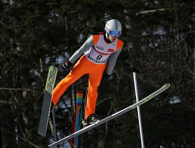Силно представяне на Симитчийски във Вилах