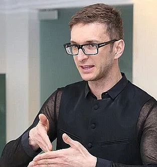 Митко Дамов:  Ако Лагерфелд беше политик, щеше да е номер едно