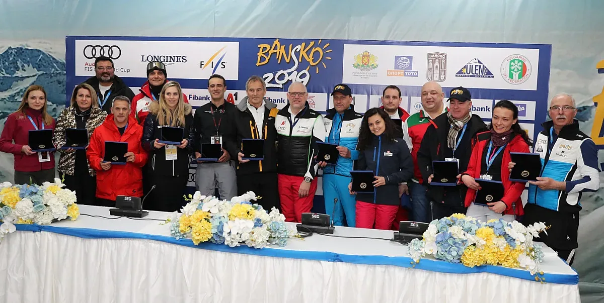 Отличиха министър Кралев в Банско