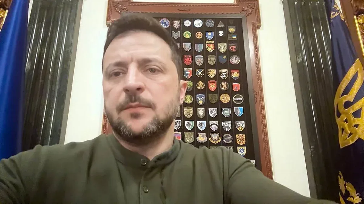 Бесен гняв в Кремъл заради СНИМКА на Зеленски в списание