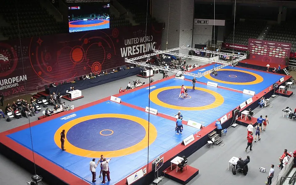 Рекорд за "Дан Колов - Никола Петров"