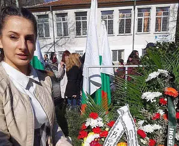 ВОЛЯ дари читалища с името на Апостола