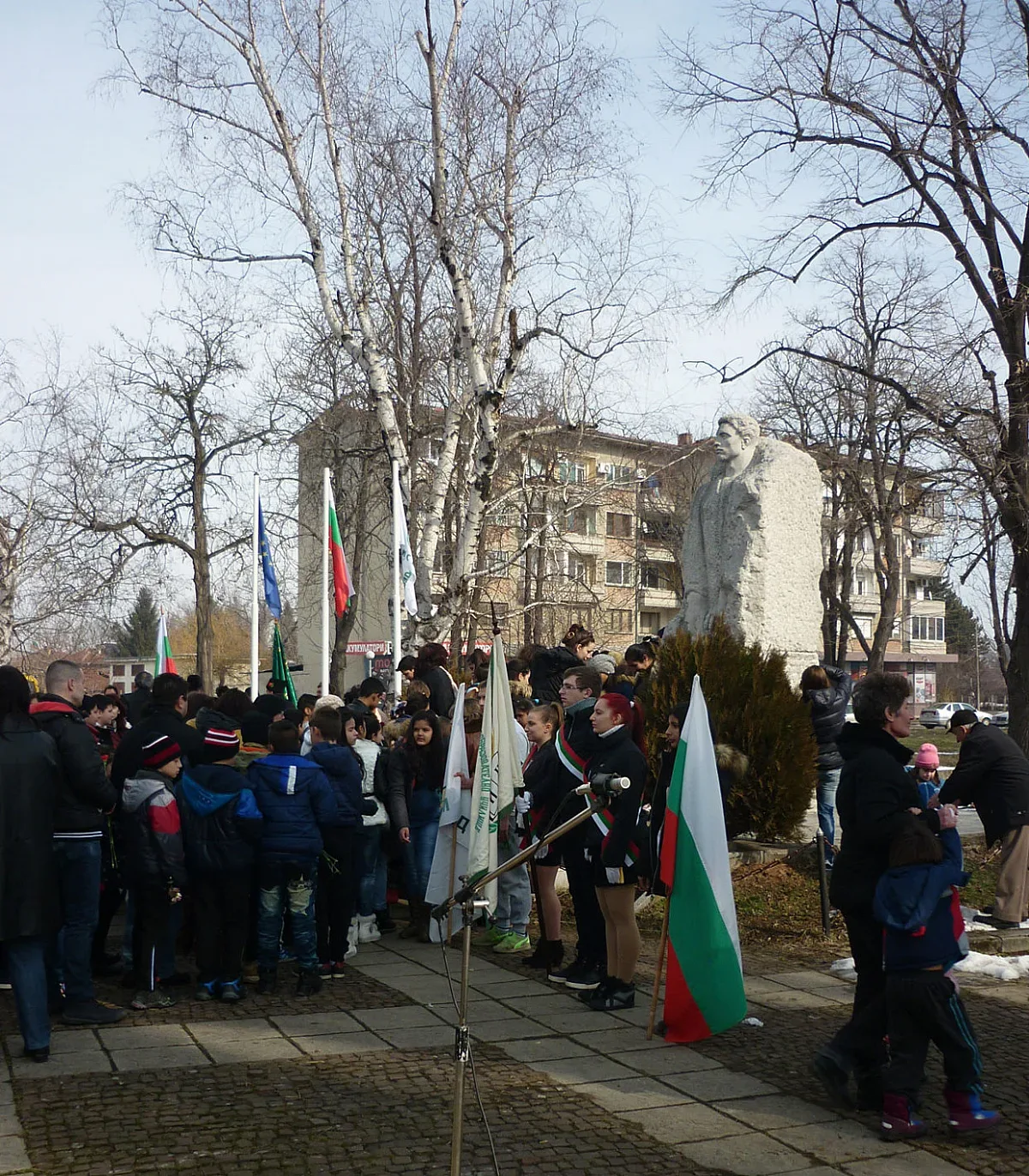 Жителите на Левски отдадоха почит на Апостола