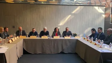 Обмислят стимули за купуване на електромобили