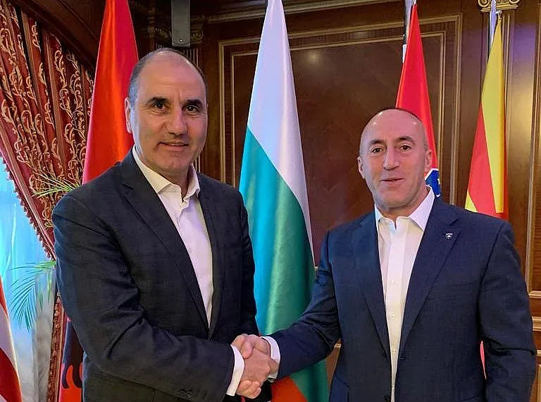 Цветанов проведе среща с премиера на Косово