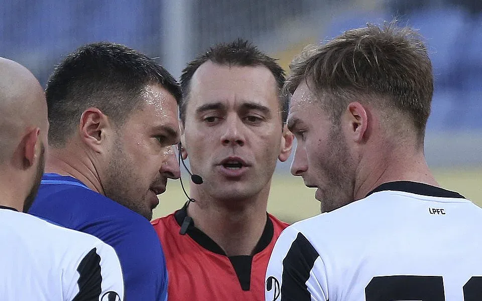 Левски се издъни пред 10 000 на "Герена"