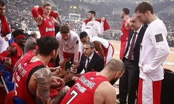 Отнеха 6 точка на Везенков и Олимпиакос