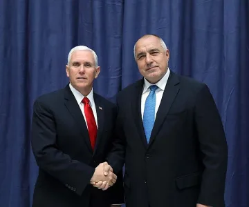 Започна срещата на Борисов с Пенс