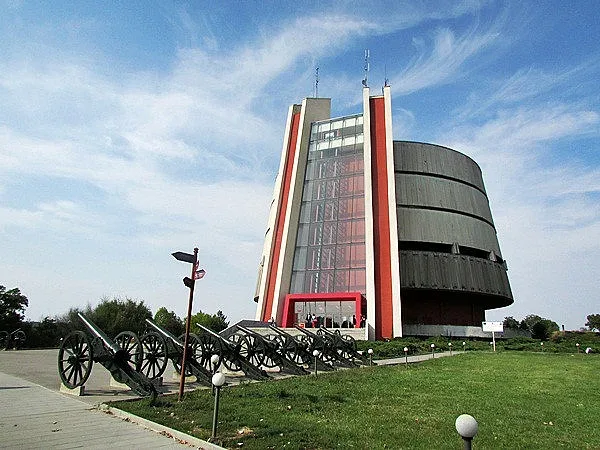 Рецитал "Да си спомним за Левски" в Панорамата в Плевен