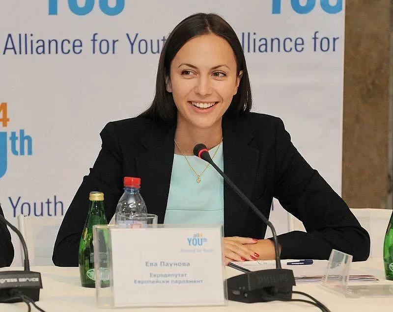 Пестим до 50 лева от такси за банкови преводи в ЕС