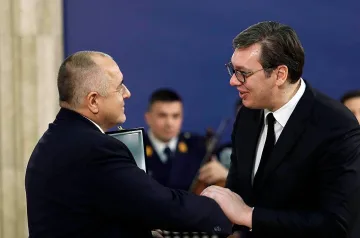 Наградиха Борисов с топ отличието на Сърбия