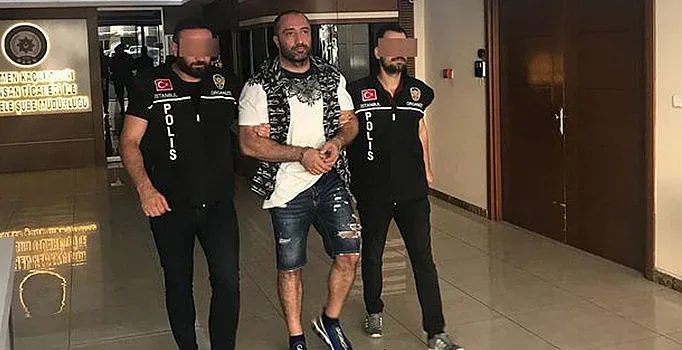 Очите е бил в по-лоши условия в затвора в Турция