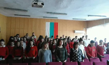 Осмокласници от Крумовград положиха клетва за вярност пред Апостола