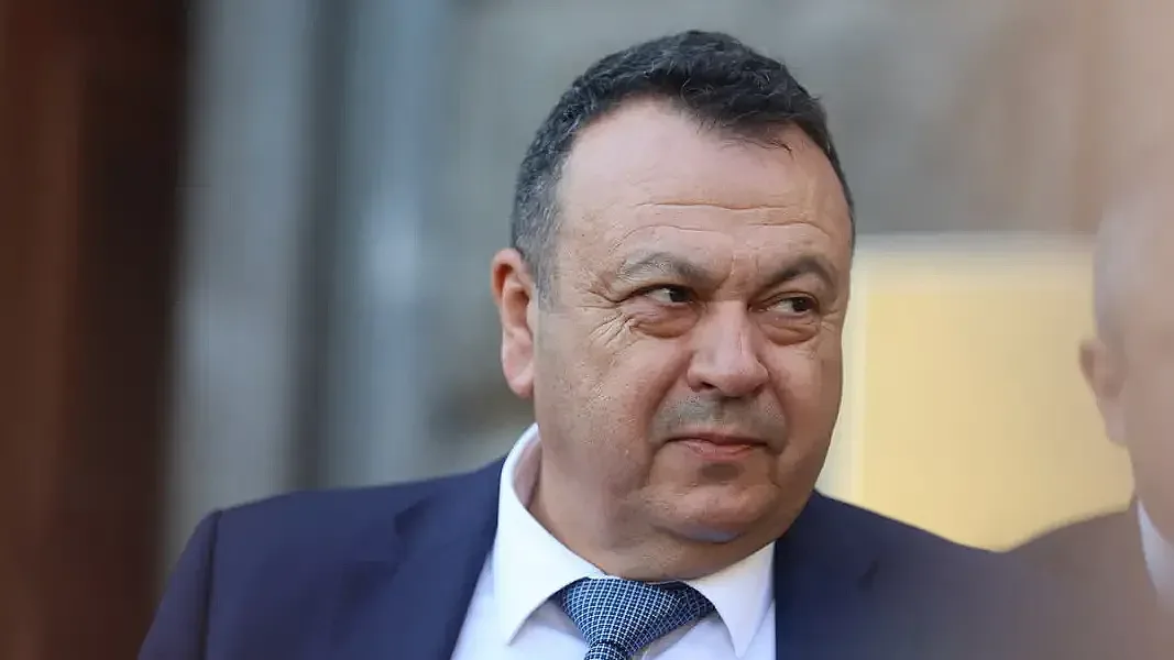 Хамид Хамид попиля мафиотите от ПП-ДБ. Най-престъпното правителство