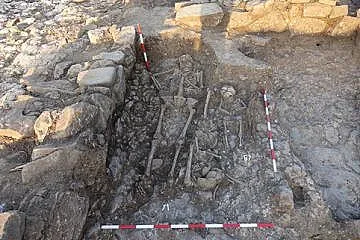 Археолози откриха бебе, погребано в гърне