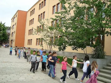 СУ "Кузман Шапкарев“ се включи в конкурса  "Живей Здравословно"